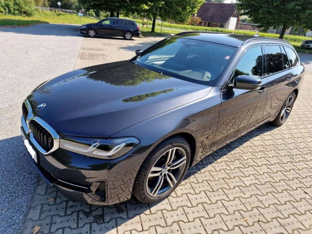 BMW 5er-Reihe 520d xDrive Touring Aut. Leasing Übernahme SUV / Geländewagen