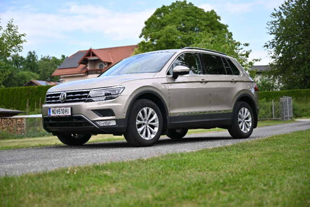 VW Tiguan 2,0 TDI 4Motion Offroad Paket - Comfortline DSG SUV / Geländewagen