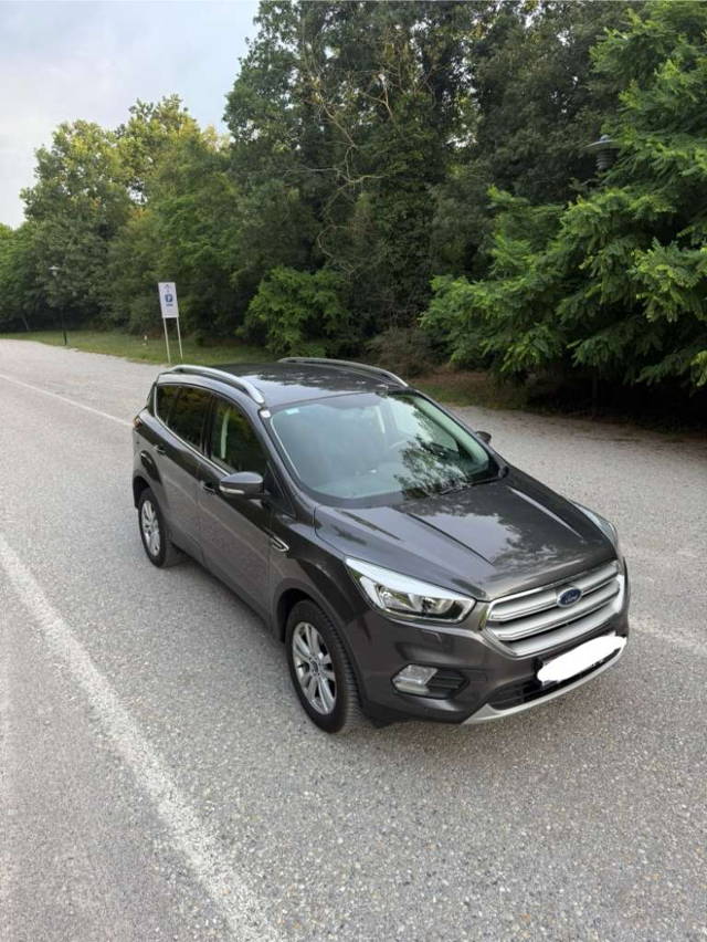Ford Kuga 2,0 TDCi Trend PICKERL+SERVICE AM 16.06 gemacht SUV / Geländewagen