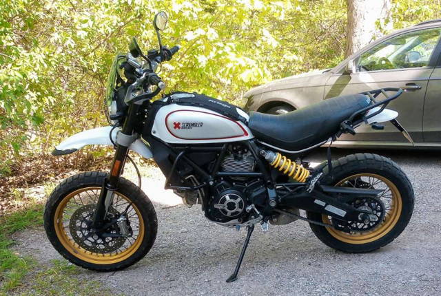 Ducati Scrambler Desert Sled Pickerl neu Enduro