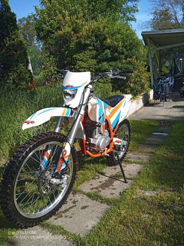 Kayo K2 Motocross Dirt Bike Motocross