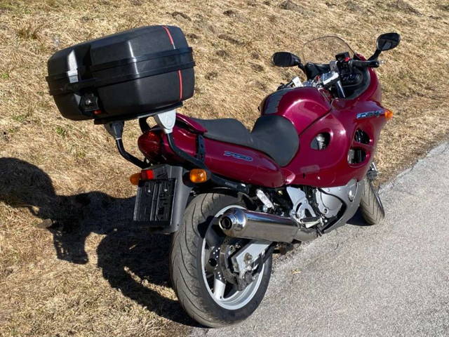 Suzuki GSX 750 F/ Pickerl bis 2026! Tourer