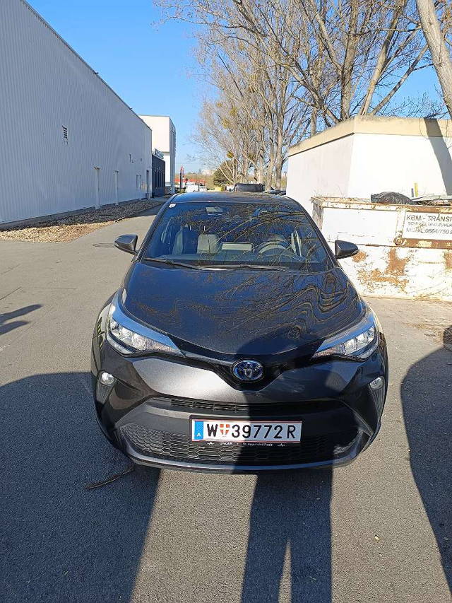 Toyota C-HR 1,8 Hybrid C-ENTER CVT SUV / Geländewagen