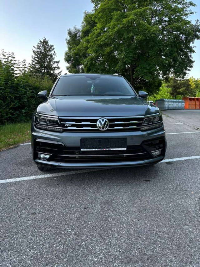 VW Tiguan Allspace 2.0 TDI 4Motion DSG R Line SUV / Geländewagen
