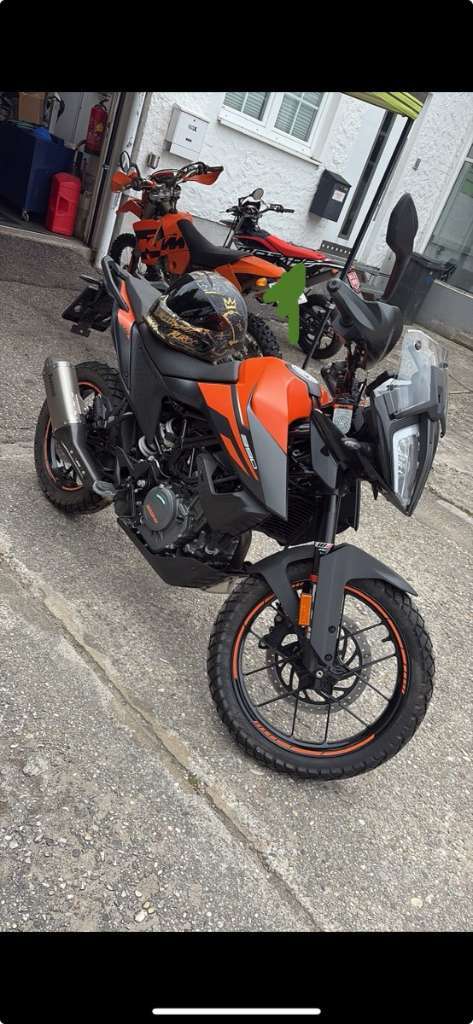 KTM Adventure 390 Akrapovic Tourer