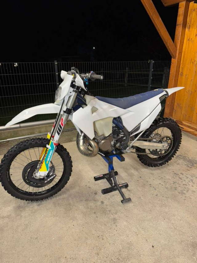 Husqvarna TE 250i Enduro