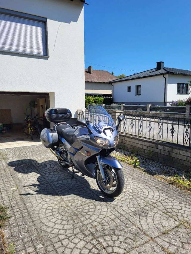 Yamaha FJR 1300A neues Pickerl! Tourer