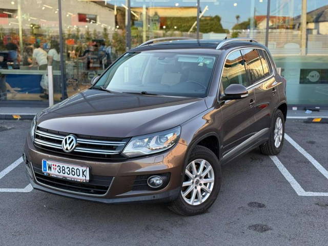 VW Tiguan 2.0 TDI SUV / Geländewagen