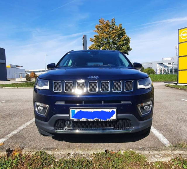 Jeep Compass Jeep Compass 1,4 MultiAir2 FWD Limited SUV / Geländewagen