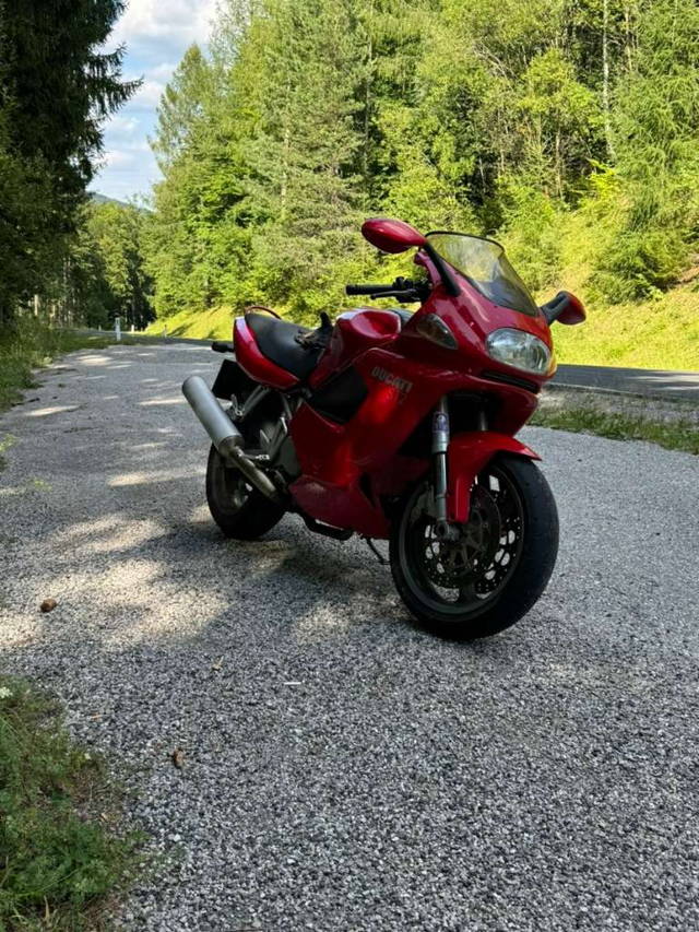 Ducati 944 ST2 Tourer
