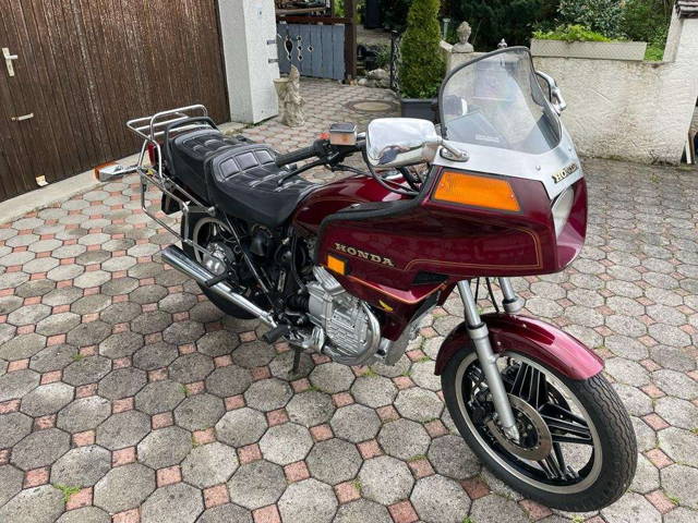 Honda Silverwing Tourer