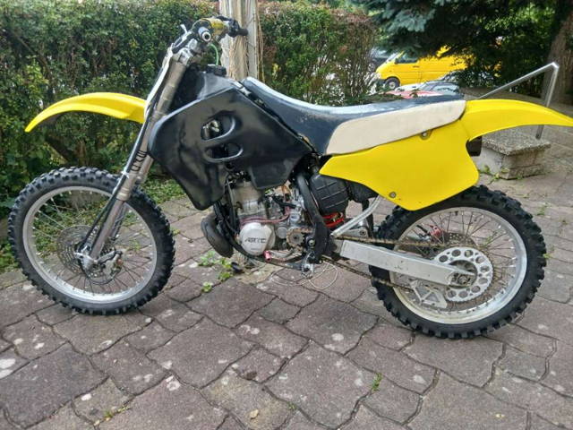Suzuki RM suzuki rm 250 Motocross