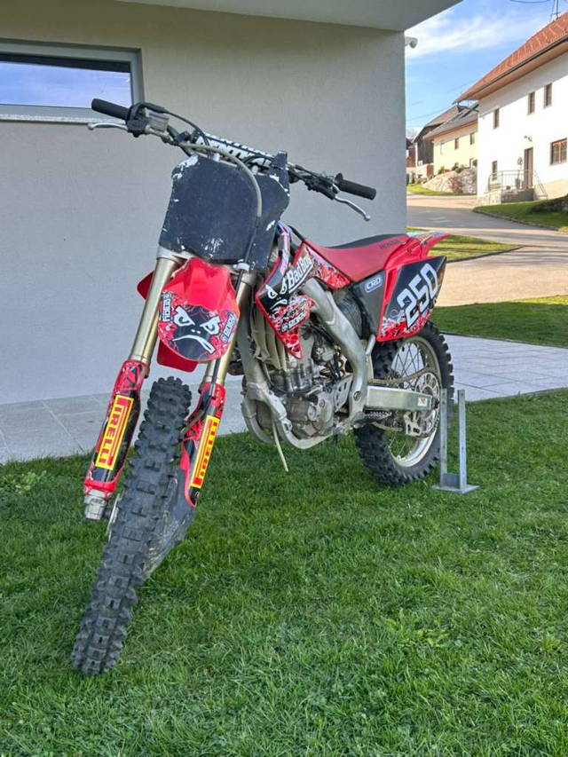 Honda CRF 250r Motocross