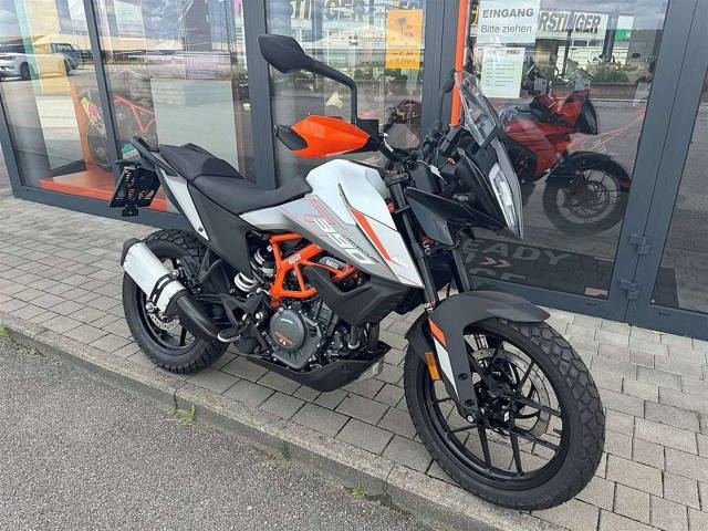 KTM 390 Adventure Season Opening Promotion 2024, Fi... Enduro