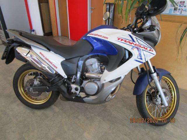 Honda Transalp XL700V ERSTBESITZ Tourer