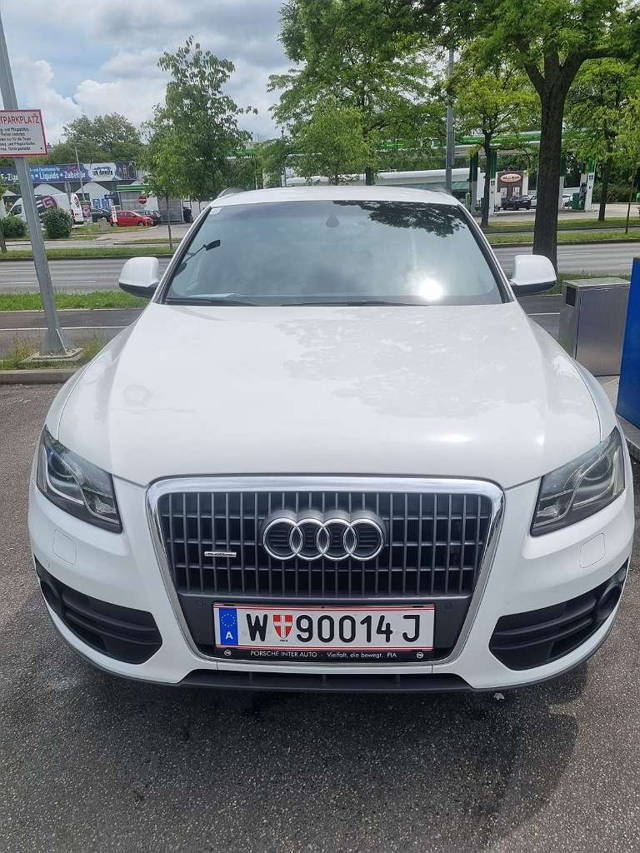 Audi Q5 2,0 TDI Quattro DPF S-Tronic S-Line SUV/ Geländewagen SUV / Geländewagen