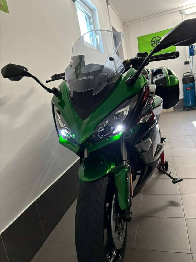 Kawasaki Ninja 1000SX Tourer