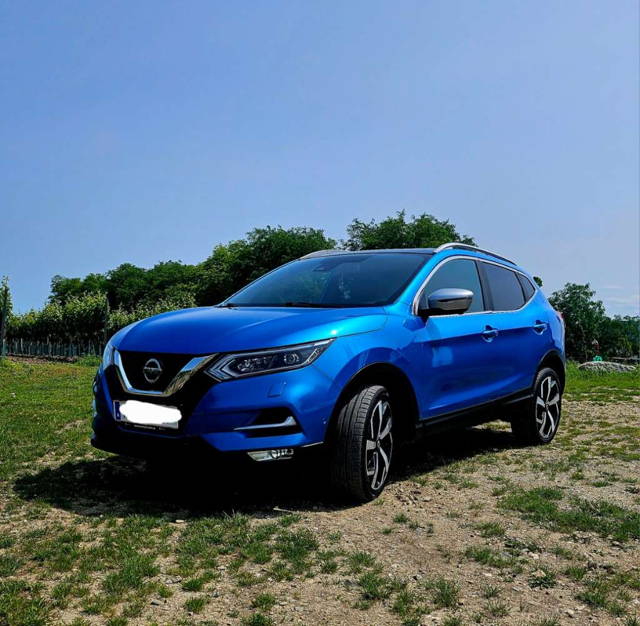 Nissan Qashqai Tekna + SUV / Geländewagen