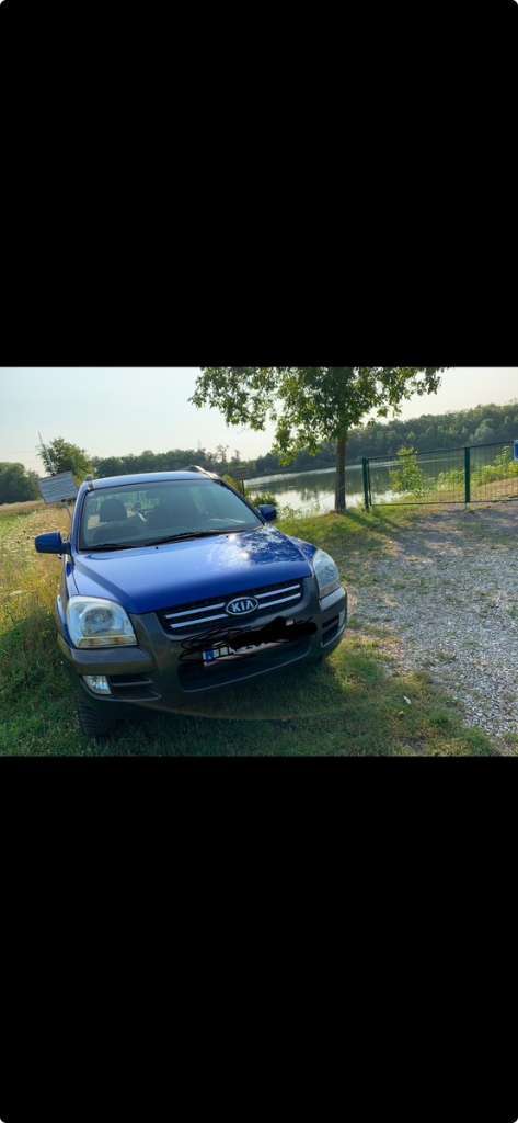 KIA Sportage 4WD/CRDI/Activ SUV / Geländewagen