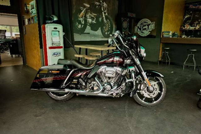 Harley-Davidson Street Glide CVO Tourer