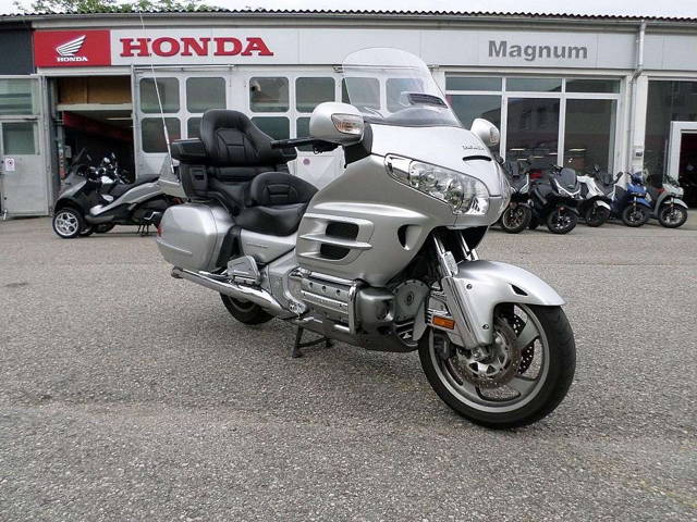 Honda GL 1800 Goldwing , guter Zustand, Teilzahlung 1... Tourer