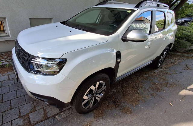 Dacia Duster Journey TCe Prestige 2WD - mit Garantie, Alufelgen, AHK & Automatik - 8fach bere...