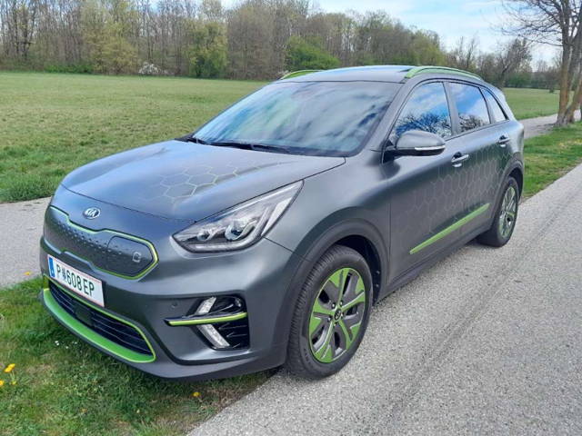 KIA e-Niro Platin 64 KWh SUV / Geländewagen