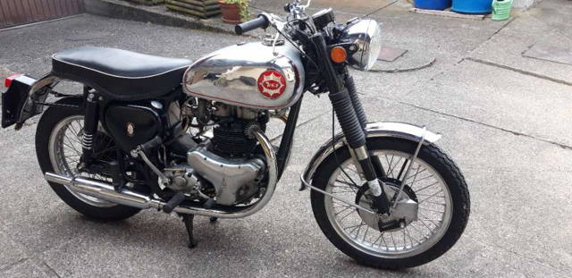 BSA A-10 Golden Flash Tourer