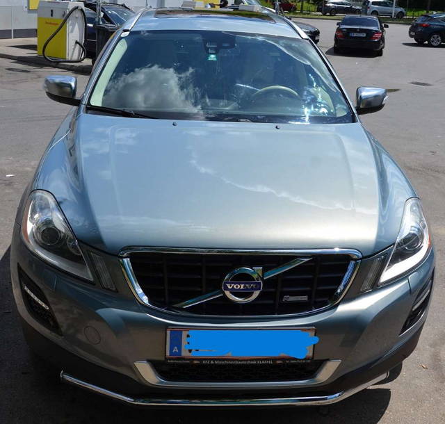 Volvo XC60 Volvo XC60 D5 2.4 AWD Summum Polestar SUV / Geländewagen