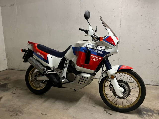 Honda XRV 750 RD04 Enduro