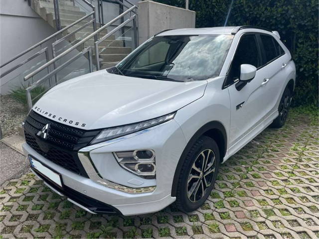 Mitsubishi Eclipse Cross 2.4 PHEV 4WD Diamond SUV / Geländewagen