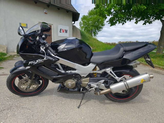 Honda VTR 1000 F Firestorm / SC36 Tourer