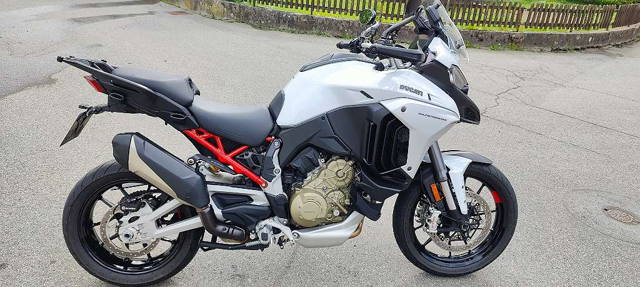 Ducati Multistrada V4S Travel Radar Tourer