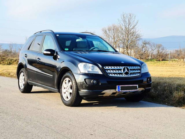 Mercedes-Benz M-Klasse ML 280 CDI 4MATIC Aut. mit Offroadpaket SUV / Geländewagen