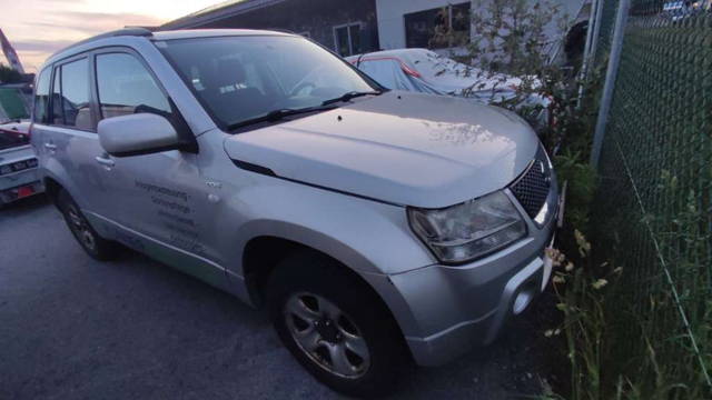 (reserviert) Suzuki Vitara Grand Vitara SUV / Geländewagen