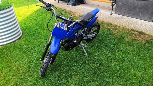 Apollo Pitbike 125cc Motocross