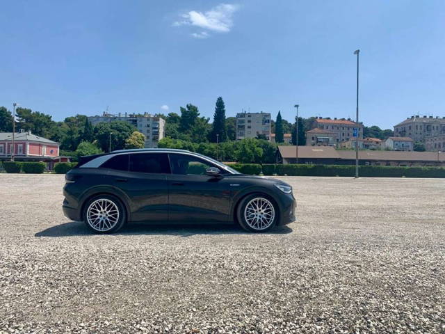 VW ID.4 Pro Performance 150 kW Akku Zertifikat R.440-480KM SUV / Geländewagen