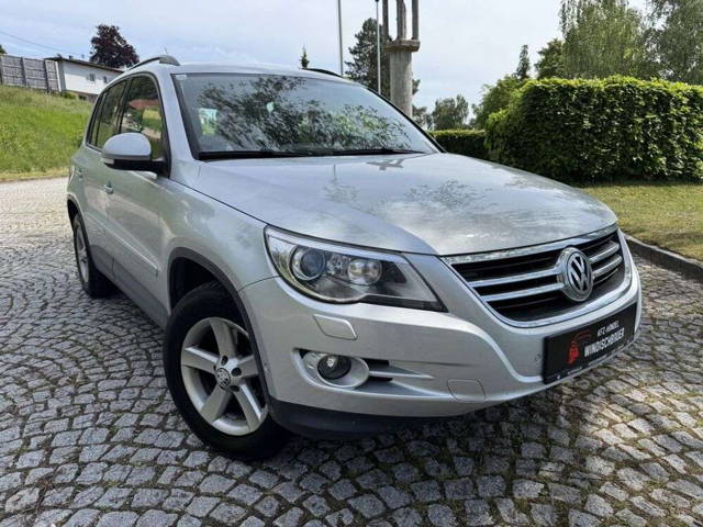 VW Tiguan Track & Field 4Motion KLIMA TEMPOMAT SUV / Geländewagen
