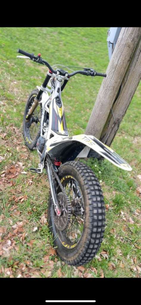 TRS 125ccm Trial