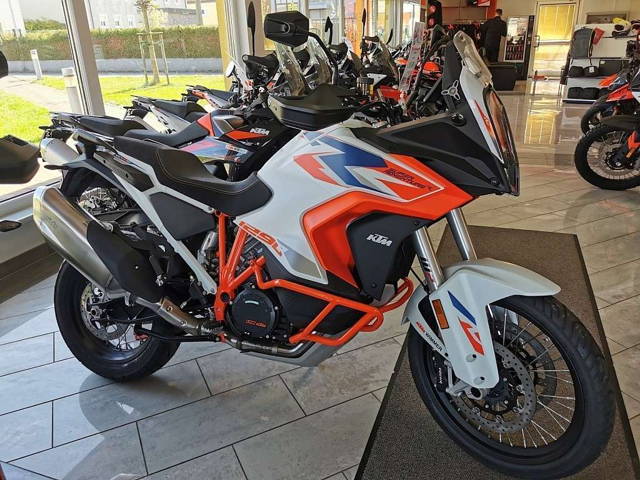 KTM 1290 Super Adventure R -NEU mod 2024 mit 4 Jahr... Enduro