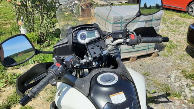 Suzuki V-Strom DL 650 Tourer
