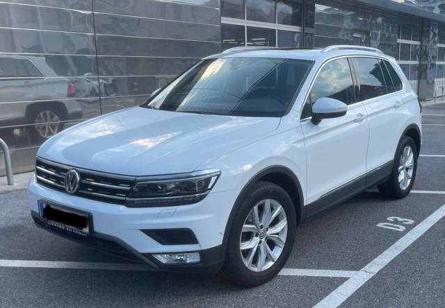VW Tiguan 2,0 TDI SCR 4Motion Highline DSG SUV / Geländewagen