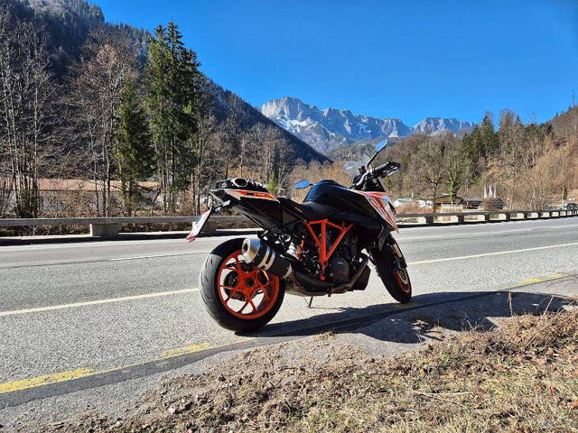 KTM 1290 SuperDuke GT Tourer