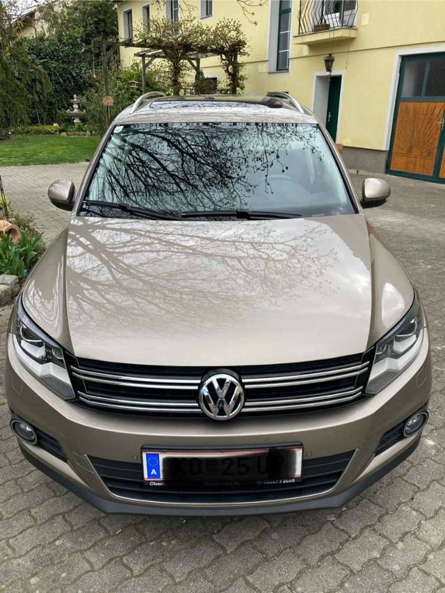 VW Tiguan Sky TDI BMT 4 Motion SUV / Geländewagen