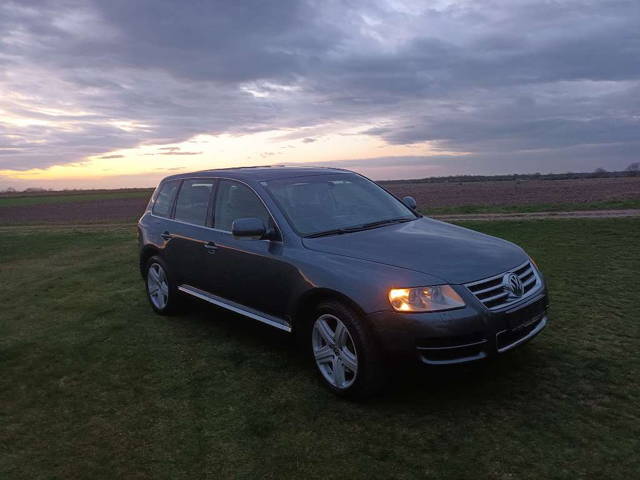 VW Touareg 5,0 V10 TDI Tiptronic NEUES PICKERL bis 05/2026 SUV / Geländewagen
