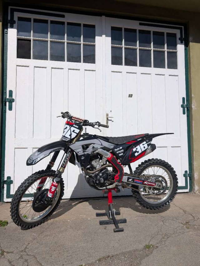 Honda CRF 250R Motocross