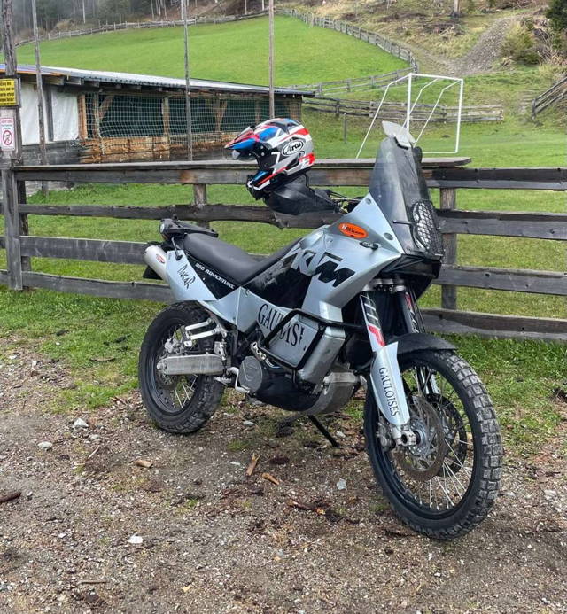 KTM 950 Adventure Enduro