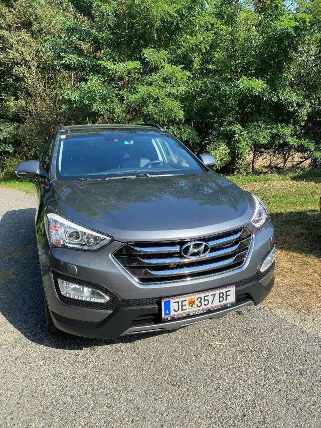 Hyundai Santa Fe 2,2 CRDi 4WD Style Aut. SUV / Geländewagen