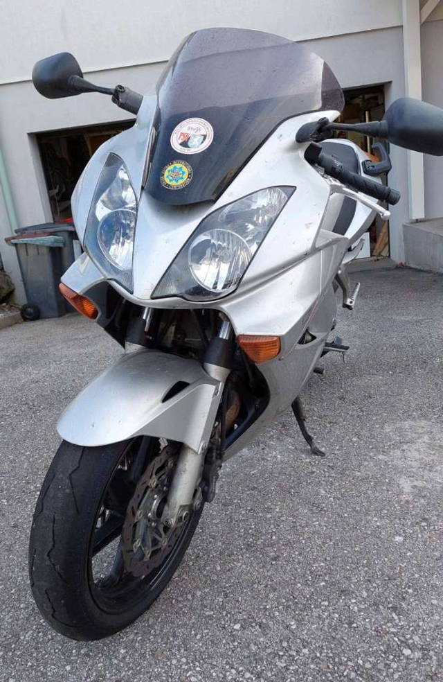 Honda VFR V4 VTEC Tourer