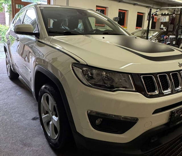 Jeep Compass 2,0 MultiJet AWD 9AT 140 Longitude Aut. SUV / Geländewagen